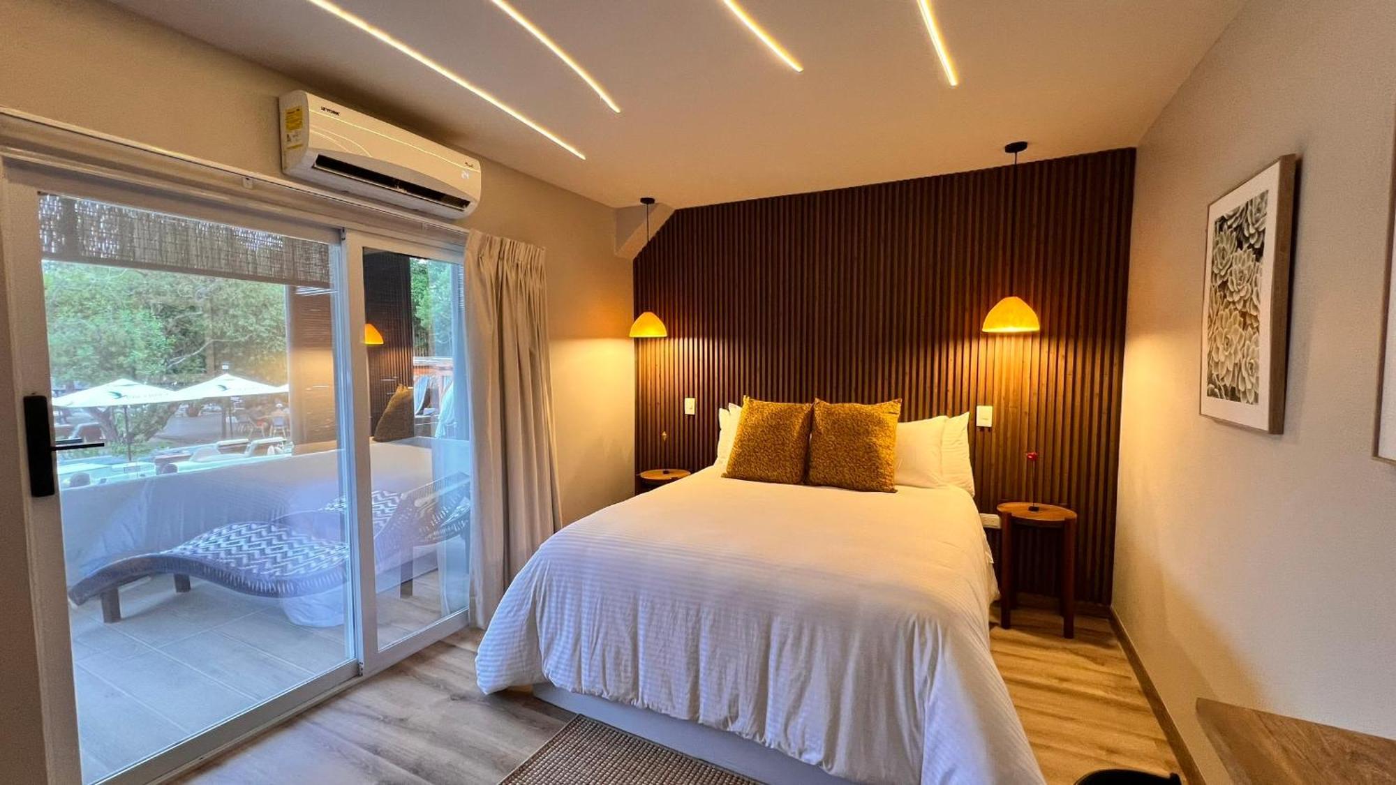 Pao Pao Hotel & Beach Club Isla Grande  Exterior photo