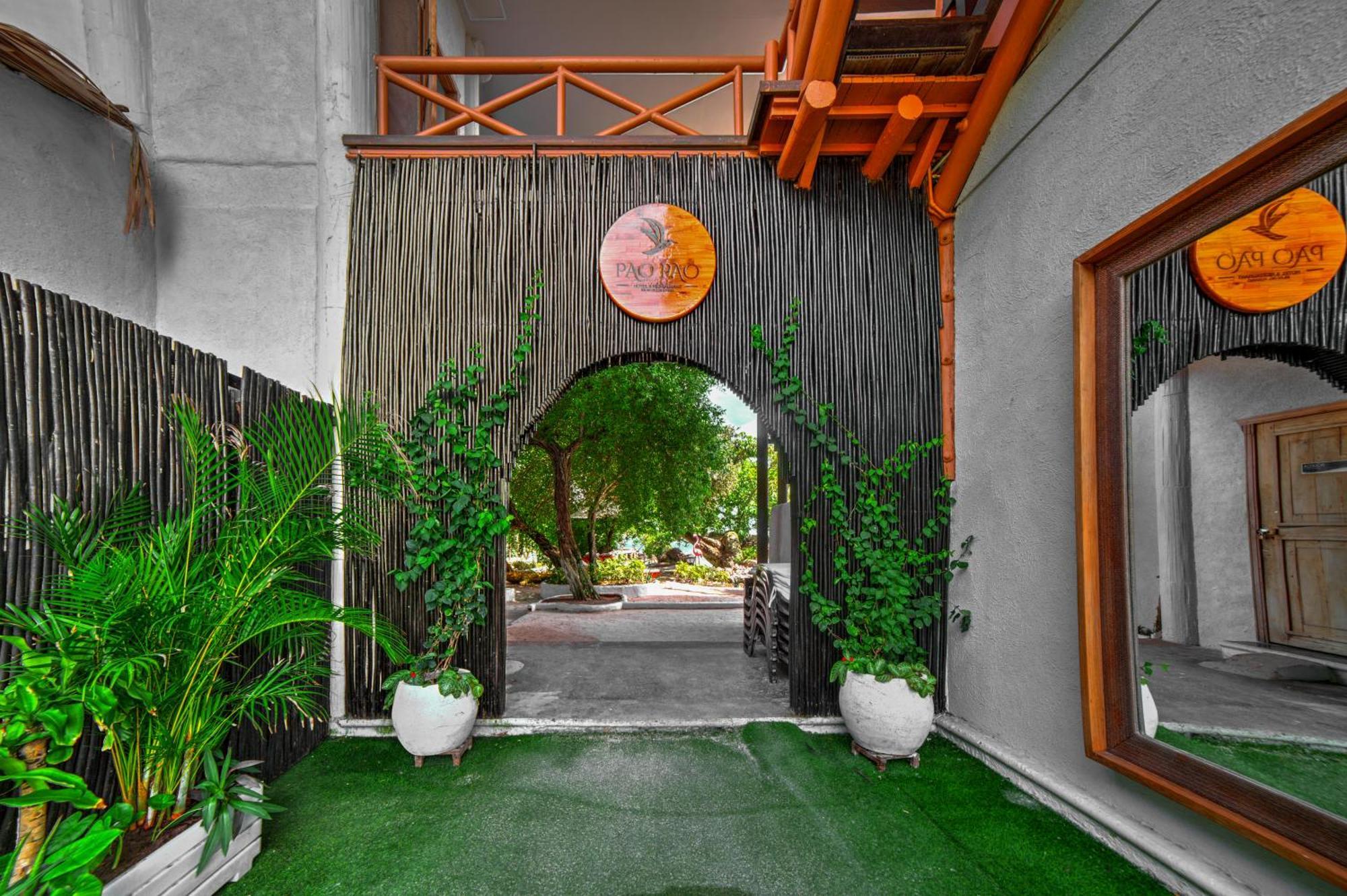Pao Pao Hotel & Beach Club Isla Grande  Exterior photo